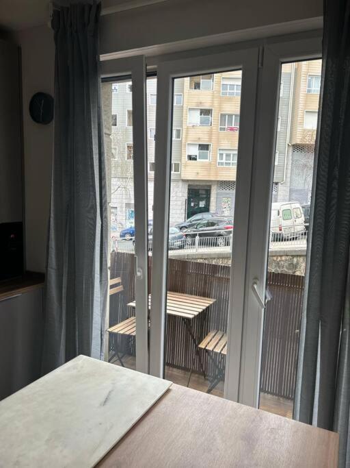 דירות בילבאו Piso Deluxe Con Balcon Cerca Del Casco Viejo מראה חיצוני תמונה